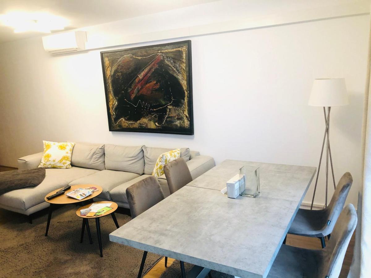 וינה Amazing Austria Center Apartment Near Uno City מראה חיצוני תמונה